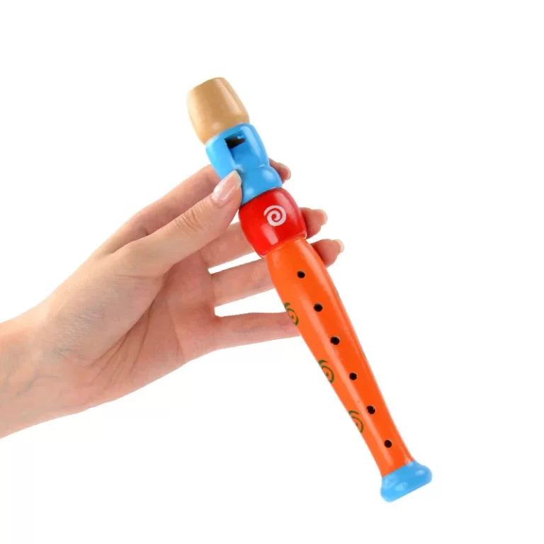 Flute en bois bebe 3