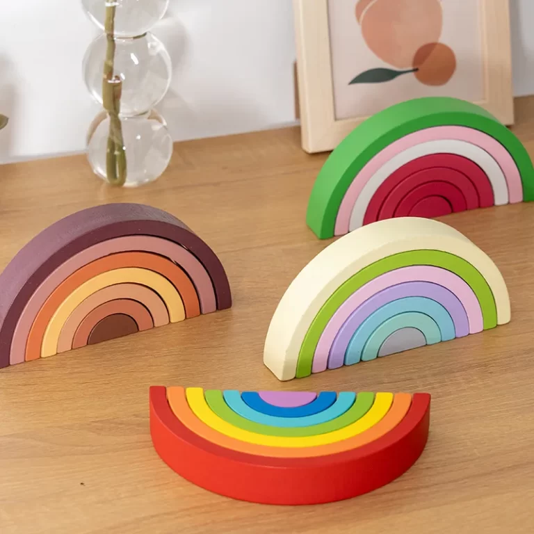 Arc-en-ciel en bois montessori 3